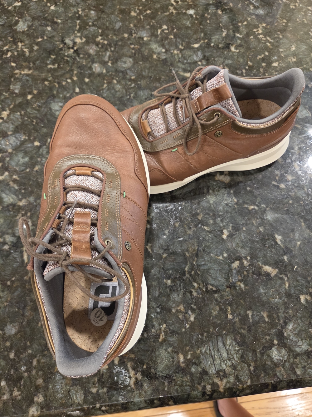 Men's Brown Leather Casual Sneakers - Unknown Brand